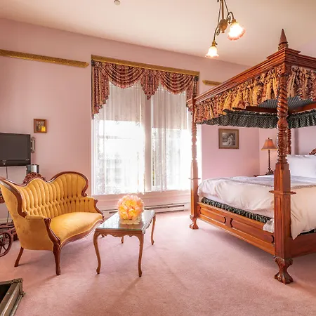Amethyst Inn-3